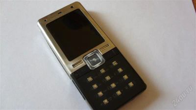 Лот: 1093407. Фото: 1. убитый sony ericsson t 650i. Кнопочные мобильные телефоны