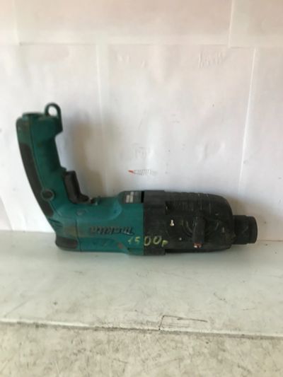 Лот: 18262746. Фото: 1. Перфоратор Makita HR2450 (1). Электроинструмент