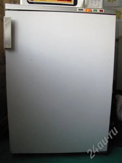 Лот: 487363. Фото: 1. морозильная камера Бирюса - 14. Холодильники, морозильные камеры