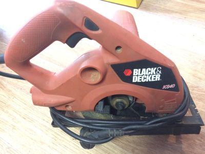 Лот: 9125295. Фото: 1. Дисковая пила Black & Decker KS40. Электроинструмент