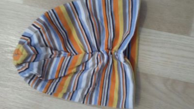 Лот: 8759976. Фото: 1. шапочка. Головные уборы
