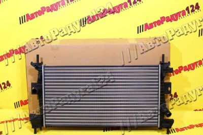 Лот: 18644641. Фото: 1. Радиатор основной Ford Focus 3... Двигатель и элементы двигателя
