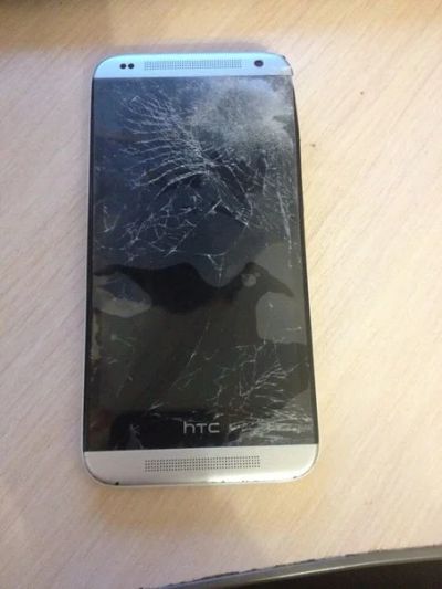 Лот: 7374146. Фото: 1. Телефон HTC Desire 601. Смартфоны