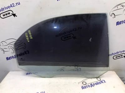 Лот: 21708933. Фото: 1. стекло боковое Kia Cerato LD. Кузов