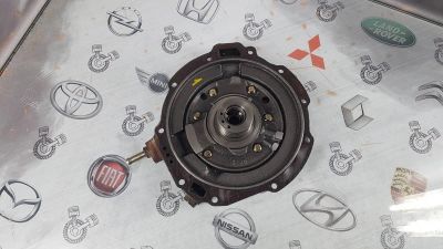 Лот: 23588003. Фото: 1. Насос масляный АКПП Mazda Capella... Трансмиссия