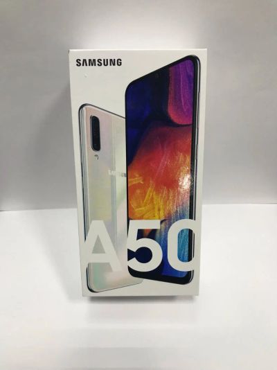 Лот: 13447673. Фото: 1. Samsung Galaxy A50 Белый 2019... Смартфоны