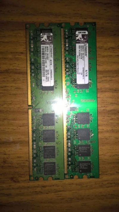 Лот: 10844696. Фото: 1. DDR2 две планки по 1gb Kingston. Оперативная память