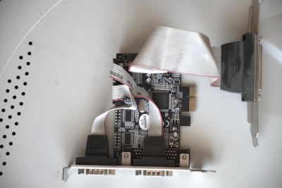 Лот: 6359099. Фото: 1. Serialcom adapter stlal PCI express1. Другое (комплектующие)