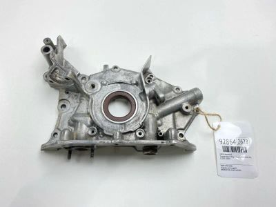 Лот: 23697981. Фото: 1. Насос масляный Toyota Mark Ii... Двигатель и элементы двигателя