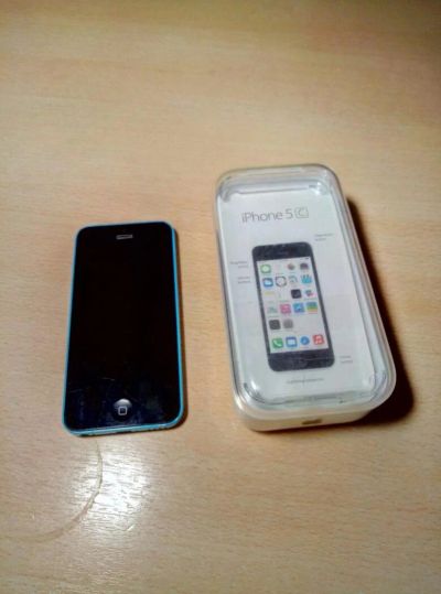 Лот: 9758710. Фото: 1. Iphone 5c 16GB LTE Все работает... Смартфоны