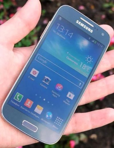 Лот: 3499964. Фото: 1. Samsung Galaxy S4 mini Duos состояние... Смартфоны