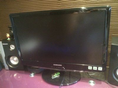 Лот: 7474932. Фото: 1. Монитор Samsung B2230 21,5'. ЖК-мониторы