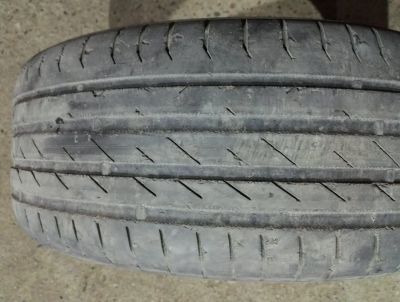 Лот: 12336729. Фото: 1. Nokian hakka black XL 225/55 R17... Шины