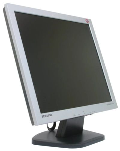 Лот: 8790257. Фото: 1. Монитор Samsung SyncMaster 710V. ЖК-мониторы