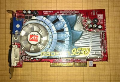 Лот: 19375904. Фото: 1. Видеоплата AGP Radeon 9550. Видеокарты