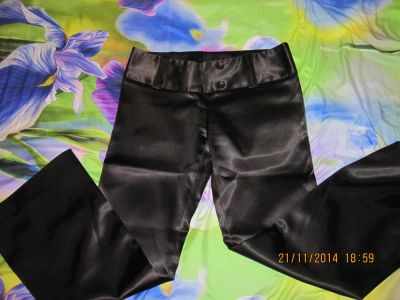 Лот: 4781776. Фото: 1. Брюки атласные. Брюки, шорты
