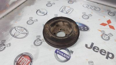 Лот: 23588750. Фото: 1. Шкив коленвала Mitsubishi Chariot... Двигатель и элементы двигателя