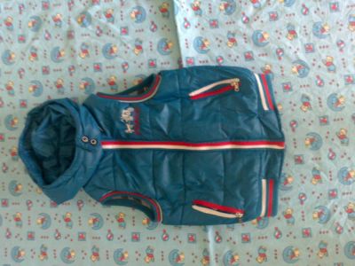 Лот: 6011303. Фото: 1. продам желет на мальчика. Другое (одежда и аксессуары)