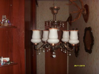 Лот: 6493842. Фото: 1. Люстра шикарная под бронзу из... Другое освещение