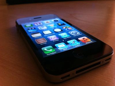 Лот: 2976303. Фото: 1. iPhone 4, BLACK, РСТ. 16 Gb. Срочно... Смартфоны