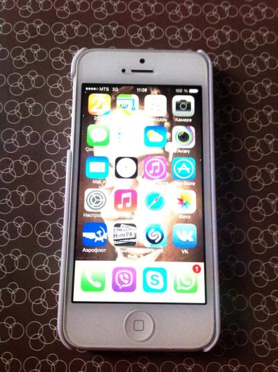 Лот: 3486282. Фото: 1. iPhone 5 32GB 32 GB White Белый... Смартфоны