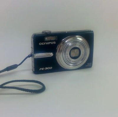 Лот: 4958537. Фото: 1. Фотоаппарат Olympus FE-300 (б... Цифровые компактные