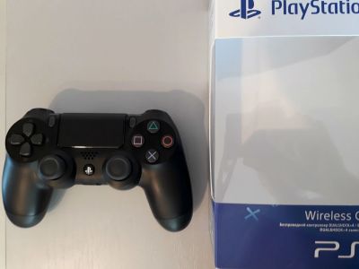 Лот: 11710656. Фото: 1. Джойстик PS4 Dualshock v2 CUH-ZCT2E... Рули, джойстики