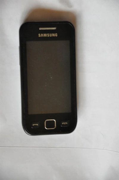 Лот: 3329188. Фото: 1. Samsung GT S5250. Смартфоны