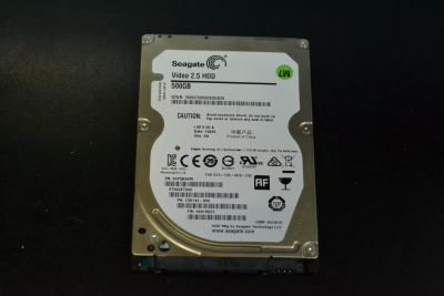 Лот: 15924666. Фото: 1. Жесткий жёсткий слим диск в ноутбук... Жёсткие диски (HDD)