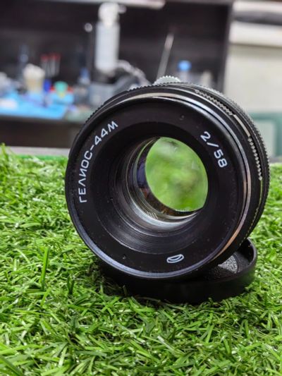 Лот: 25000590. Фото: 1. Объектив Гелиос-44М 58mm f/2.0. Объективы