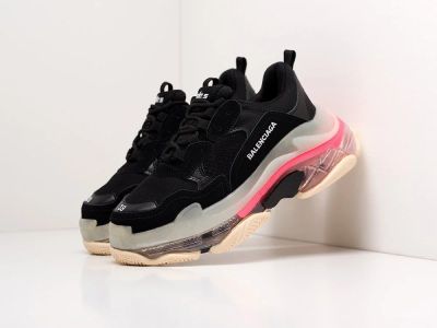 Лот: 17573278. Фото: 1. Кроссовки Balenciaga Triple S... Кеды, кроссовки, слипоны