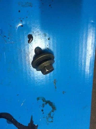 Лот: 9209331. Фото: 1. Болт коленвала Toyota Corolla... Двигатель и элементы двигателя