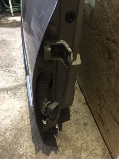 Лот: 21716966. Фото: 1. кронштейн двери Renault Megane... Кузов