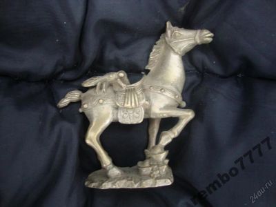 Лот: 5821294. Фото: 1. конь.лошадь.бронза .10см.камбоджа... Предметы интерьера и быта