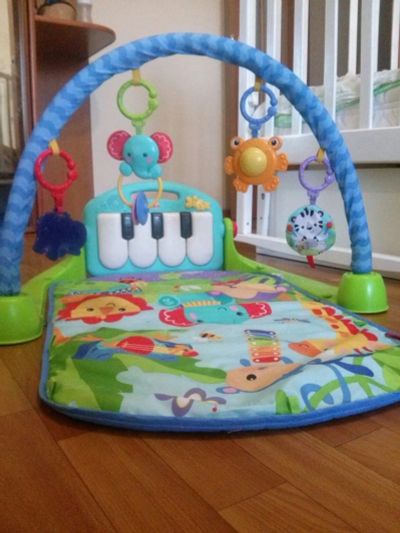 Лот: 12031654. Фото: 1. Развивающий коврик fisher price. Развивающие коврики