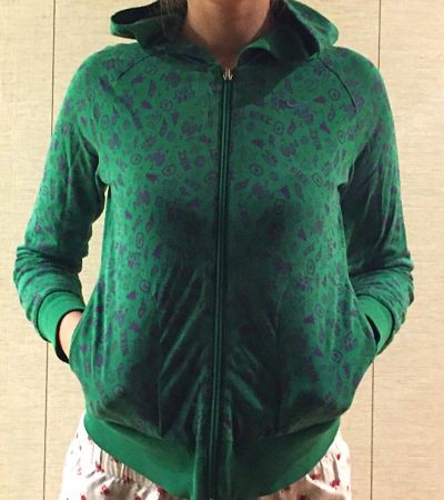 Лот: 8877797. Фото: 1. Продам двустороннюю кофту NIKE. Другое (женская одежда)