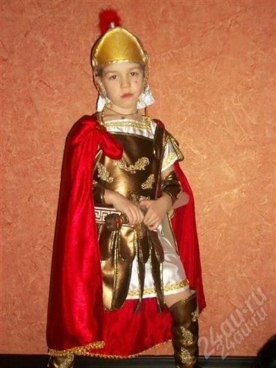 Лот: 1346412. Фото: 1. Новогодний костюм римского воина. Детские карнавальные, праздничные костюмы