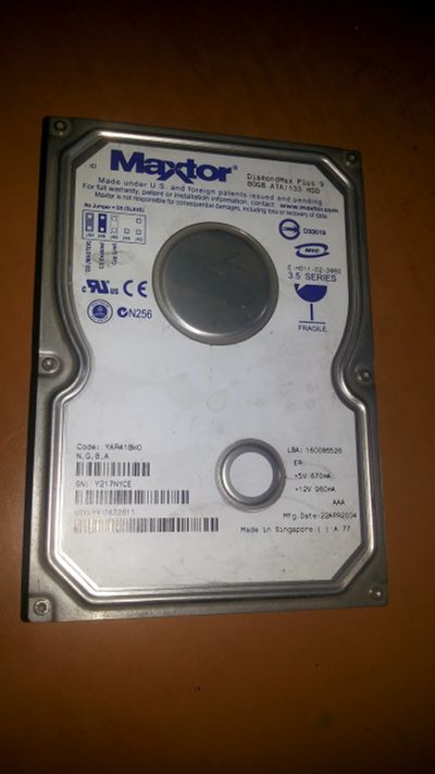 Лот: 11767861. Фото: 1. HDD Maxtor 80 гб ide ушатанный. Жёсткие диски