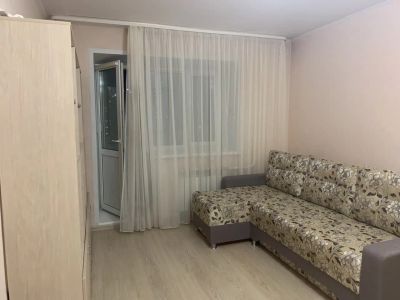 Лот: 17855607. Фото: 1. Диван угловой еврокнижка бу в... Диваны