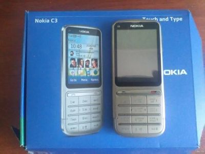 Лот: 13651324. Фото: 1. Мобильный телефон Nokia C3. Кнопочные мобильные телефоны