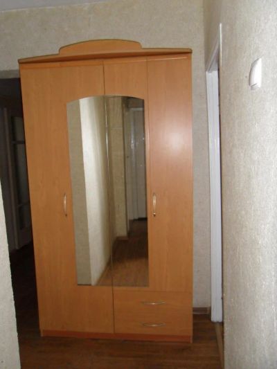 Лот: 5253308. Фото: 1. Шкаф с дверью "гармошка". Шкафы, шкафы-купе