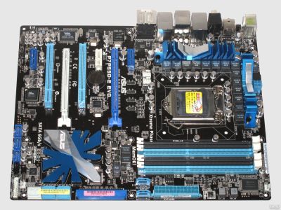 Лот: 18281785. Фото: 1. Asus P7p55d-E EVO. Материнские платы