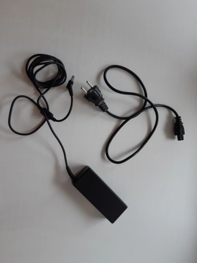 Лот: 15224669. Фото: 1. Зарядка для ноутбука Acer ADP-90MD... Корпуса, блоки питания