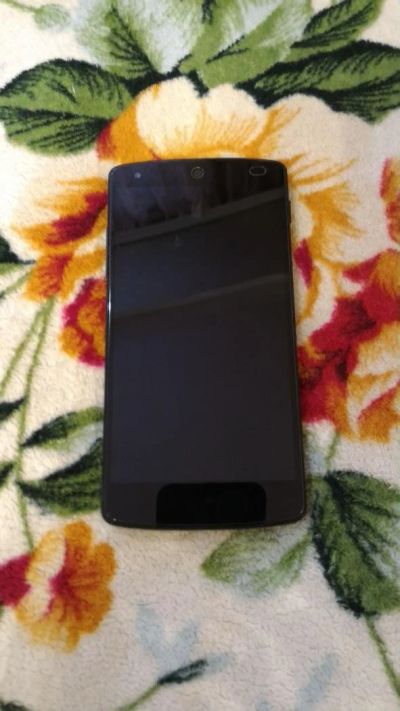 Лот: 8683379. Фото: 1. Продам LG Nexus 5 D821, 16Gb... Смартфоны