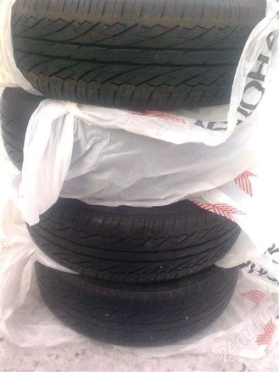 Лот: 1625514. Фото: 1. Летние шины DUNLOP 175/60/15. Шины