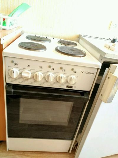 Лот: 11108651. Фото: 1. Продам плиту электрическую Лысьва... Плиты, духовые шкафы, варочные поверхности