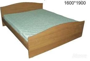 Лот: 924695. Фото: 1. Кровать двойная с матрасом. Кровати