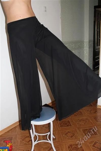 Лот: 1121477. Фото: 1. брюки вечерние, шифон. Брюки, шорты