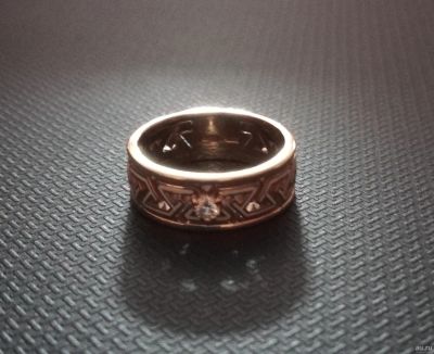 Лот: 18117115. Фото: 1. Новое кольцо золотое с бриллиантом. Кольца, перстни