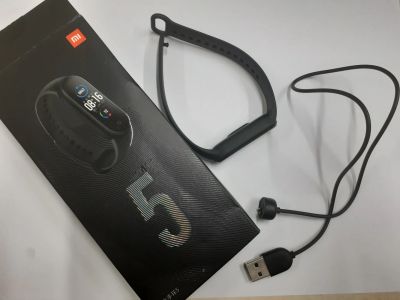 Лот: 20839049. Фото: 1. Фитнес браслет xiaomi mi band... Смарт-часы, фитнес-браслеты, аксессуары